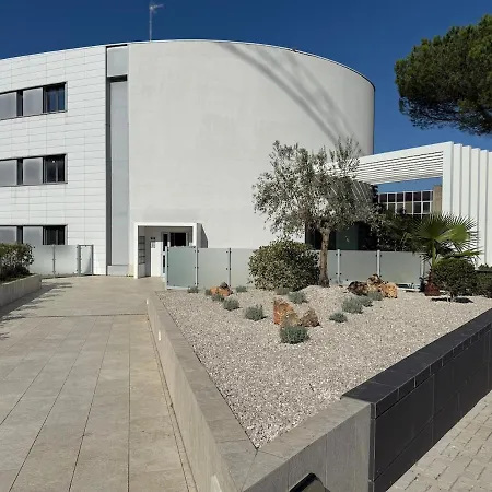Relais Torrevecchia - Zona Gemelli E Metro Apartamento Roma