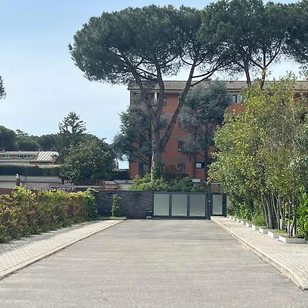Apartment Relais Torrevecchia - Zona Gemelli E Metro *